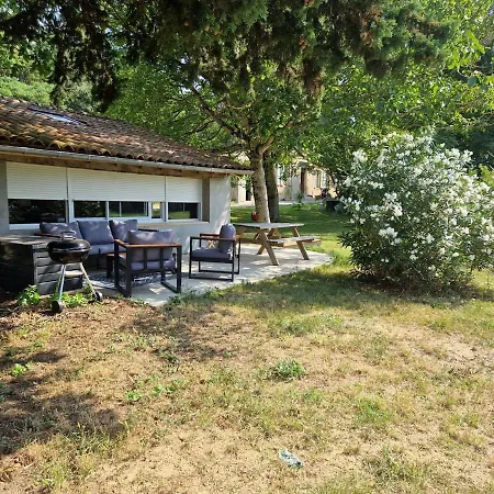 公寓 With Large Garden *