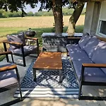 Appartement With Large Garden