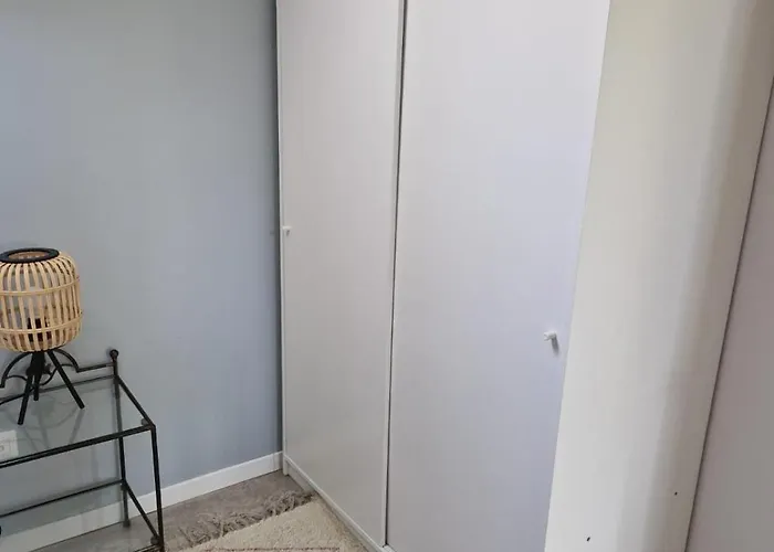 With Large Garden * Rieumajou