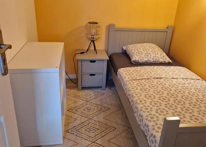 Appartement With Large Garden Rieumajou