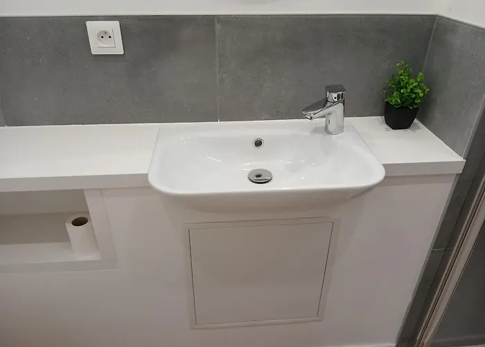 With Large Garden Appartement Rieumajou