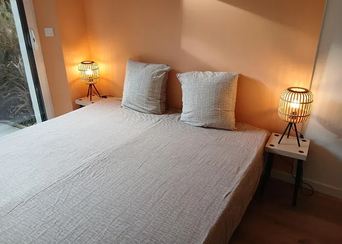 With Large Garden * Rieumajou